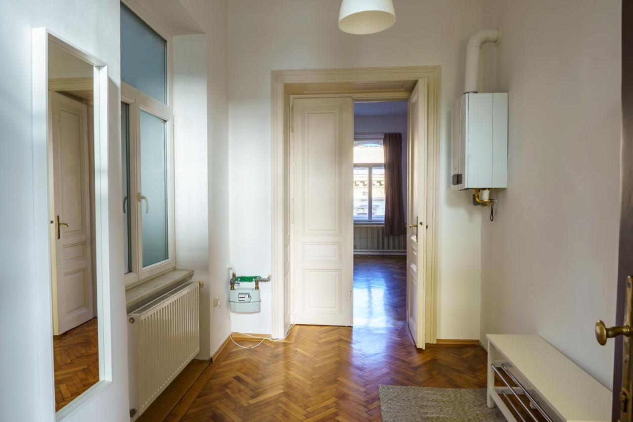 Vienna City Apartments 1060 Wenen Buitenkant foto