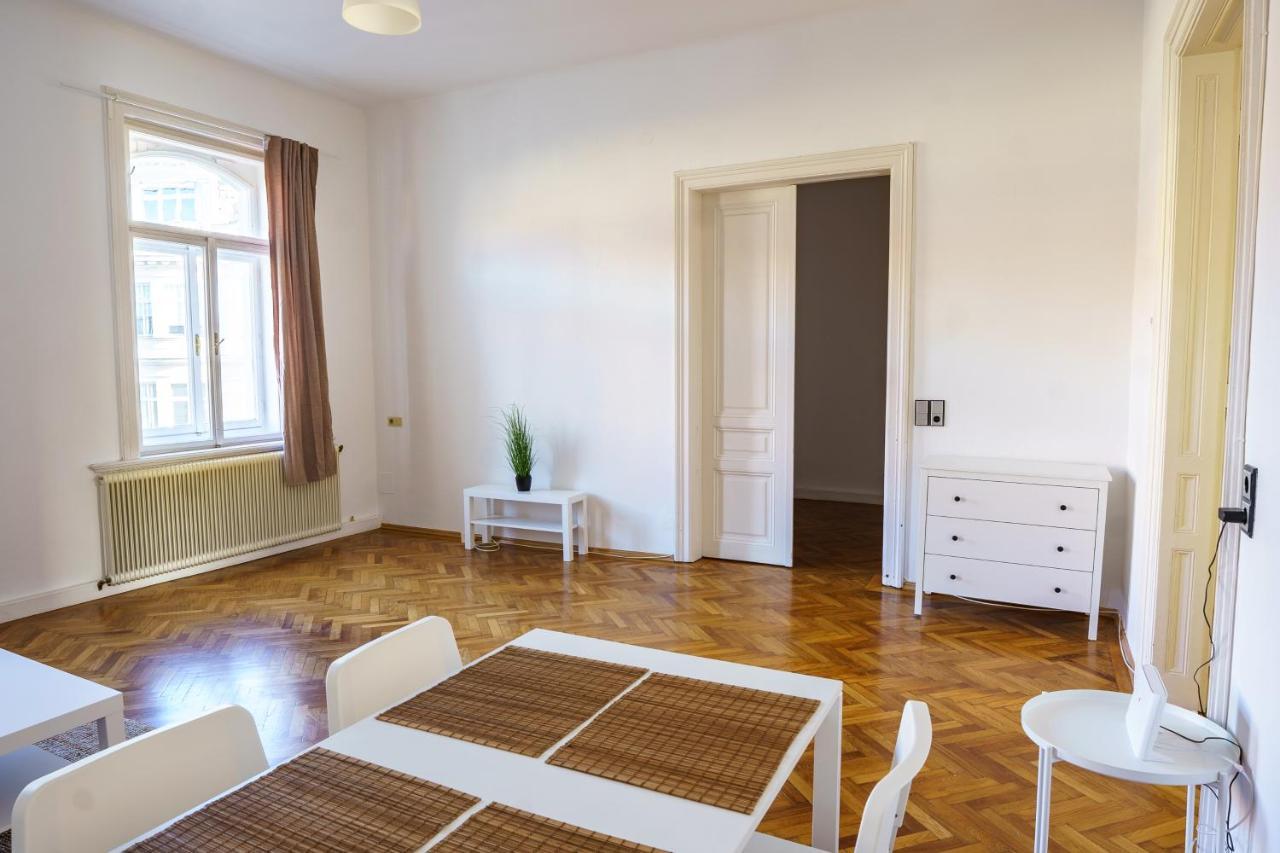 Vienna City Apartments 1060 Wenen Buitenkant foto
